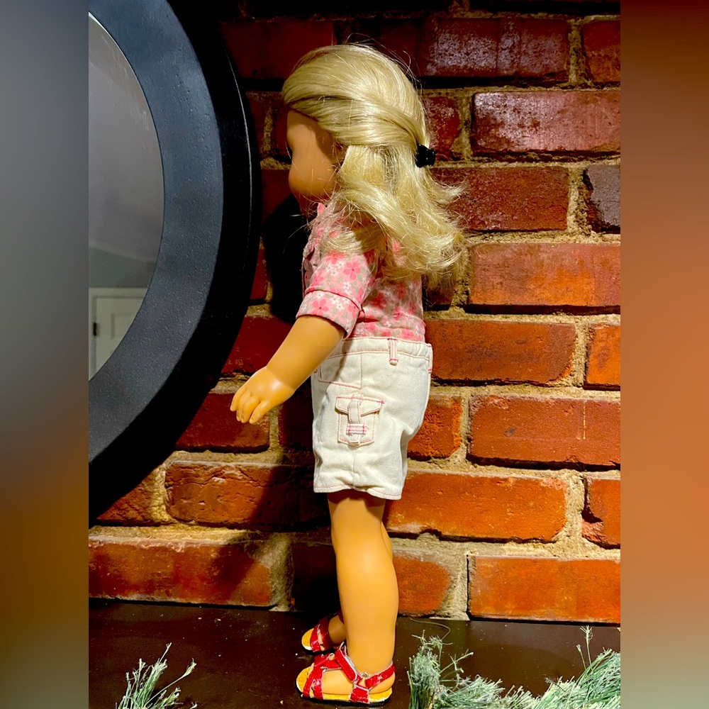 American Girl Doll (Outfit & Shoes Only) - Picture 2 of 6